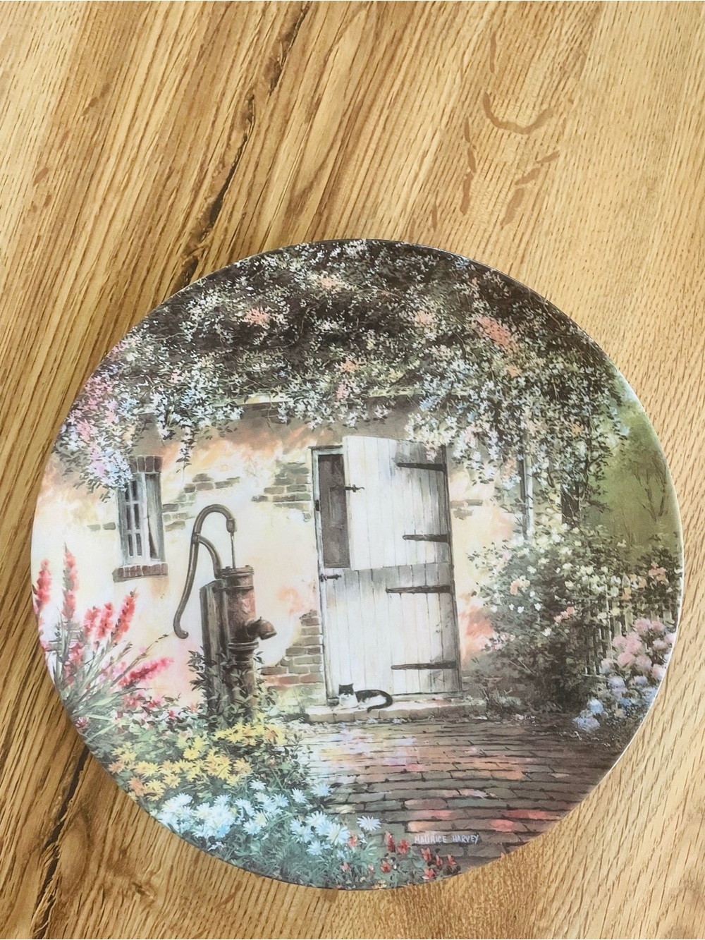 By: Maurice Harvey “ The Old Hand Pump” Plate # 3261A